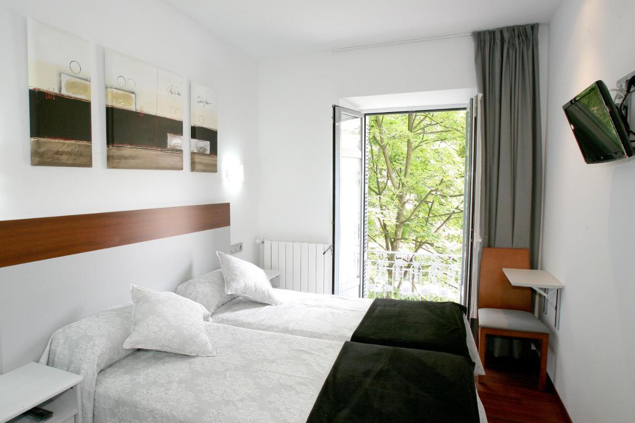 Double or Twin Room Cathedral Views