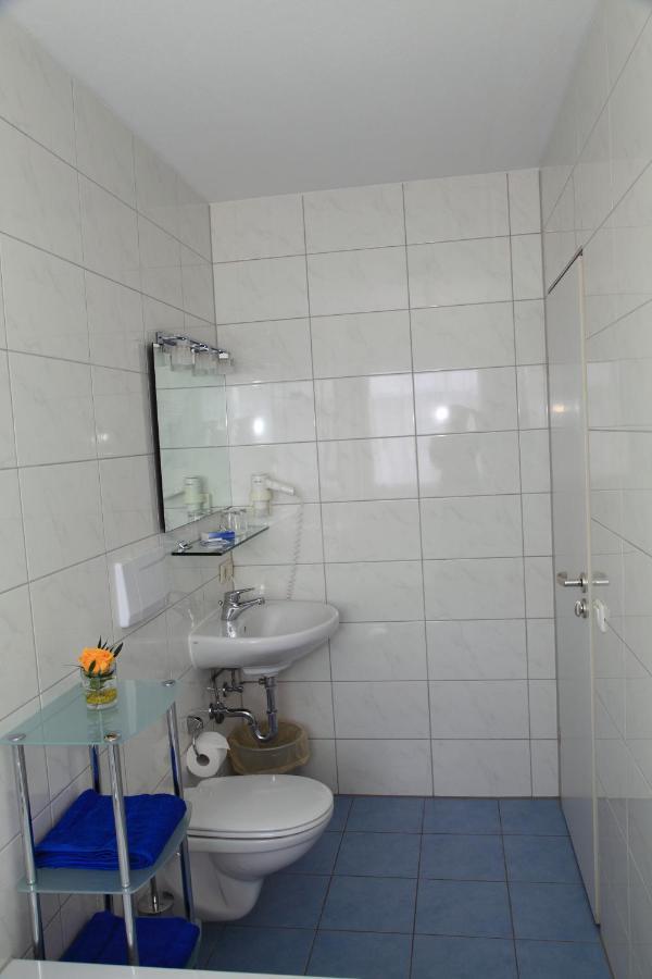 Double Room Shower