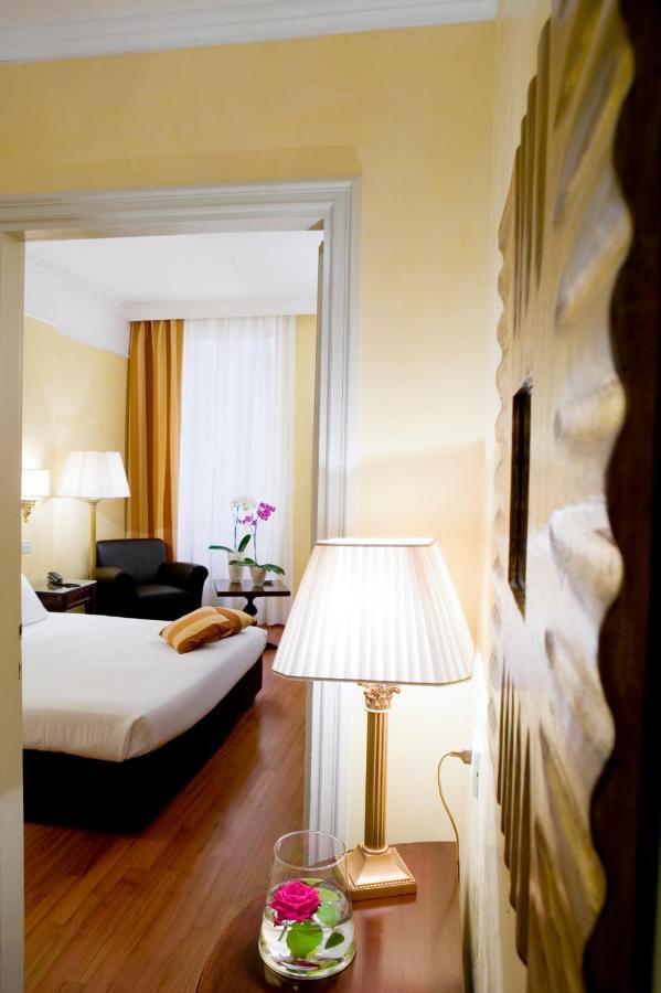 Superior Double or Twin Room,917553379:JPEG