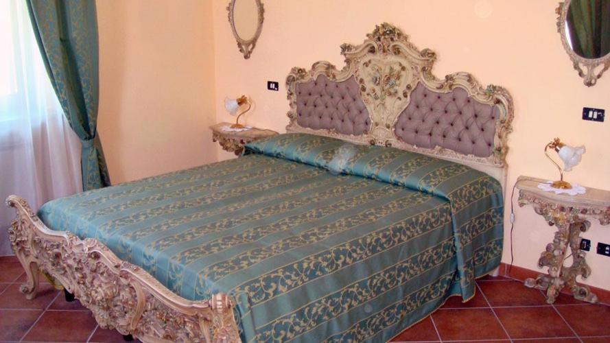 Double Room,44247019:JPEG