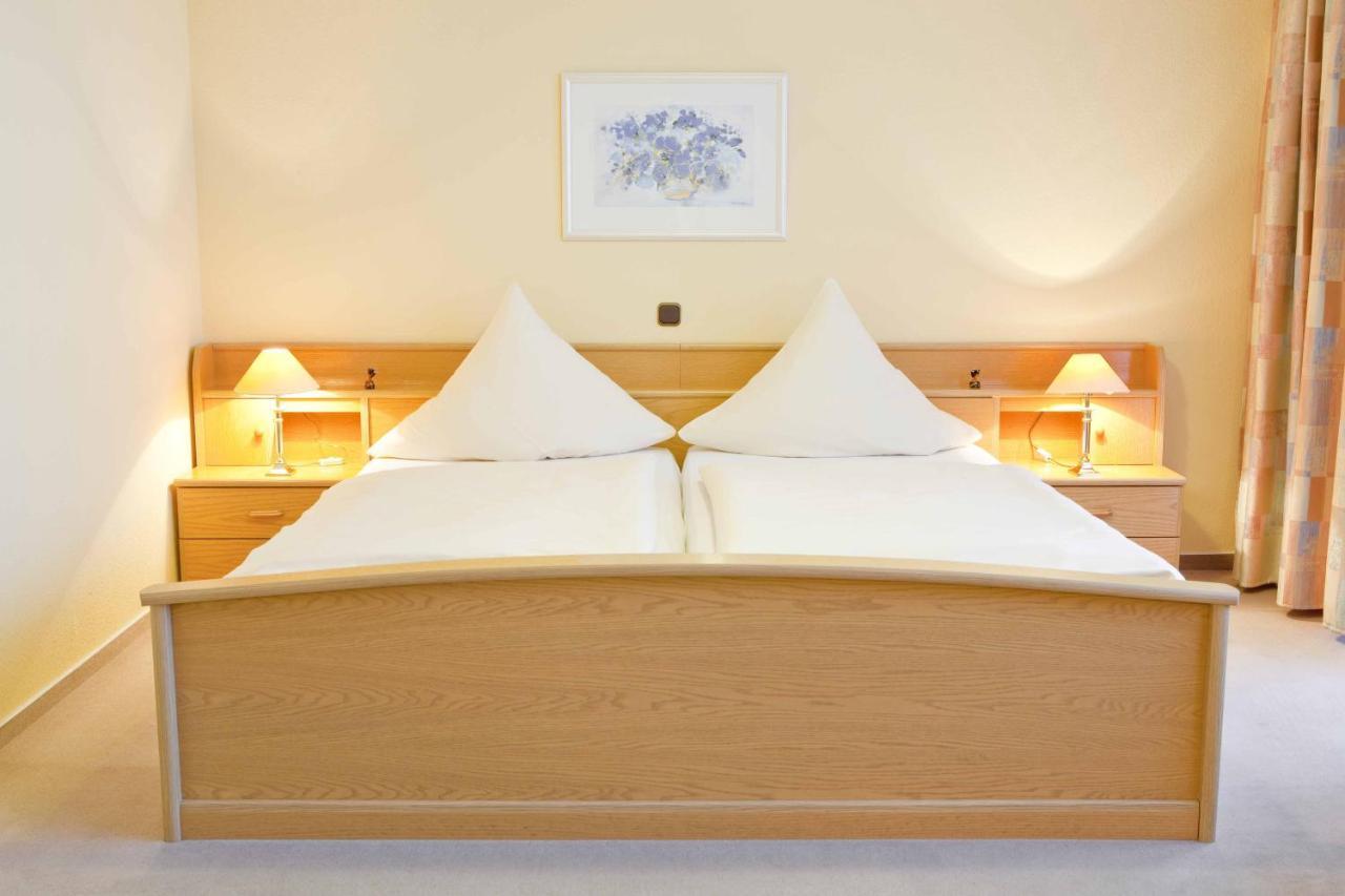 Double Room,917609530:JPEG