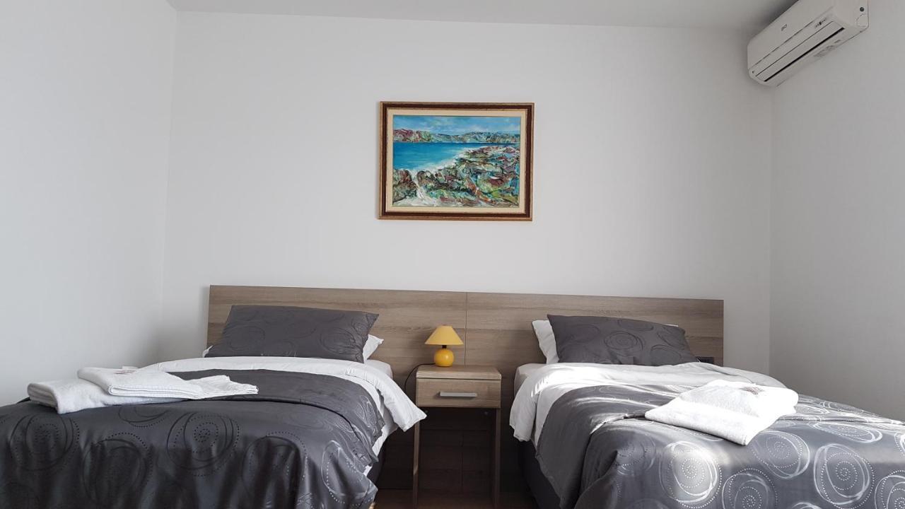 Double Room Garden View