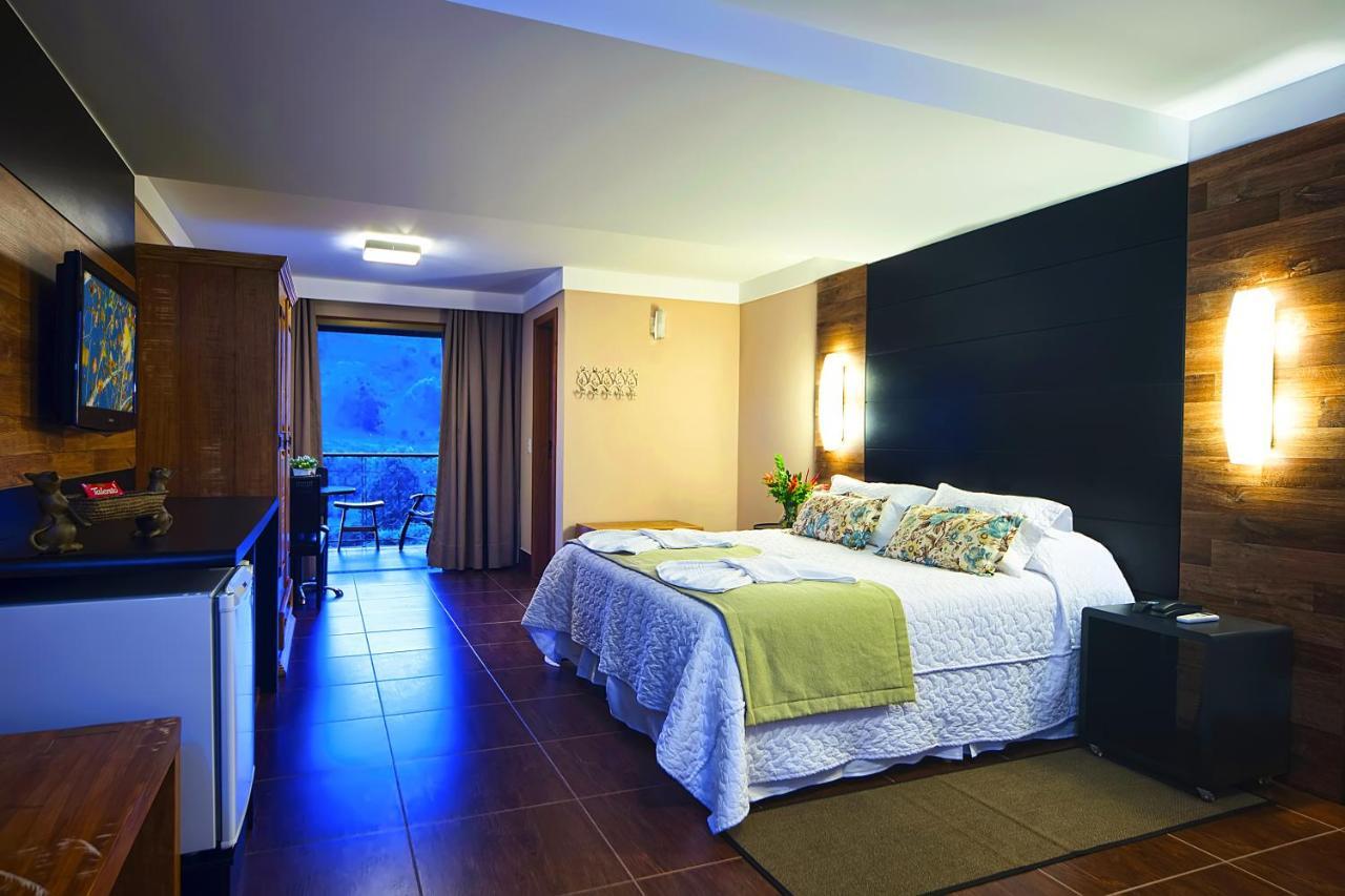 Deluxe Double Room Balcony,918044743:JPEG