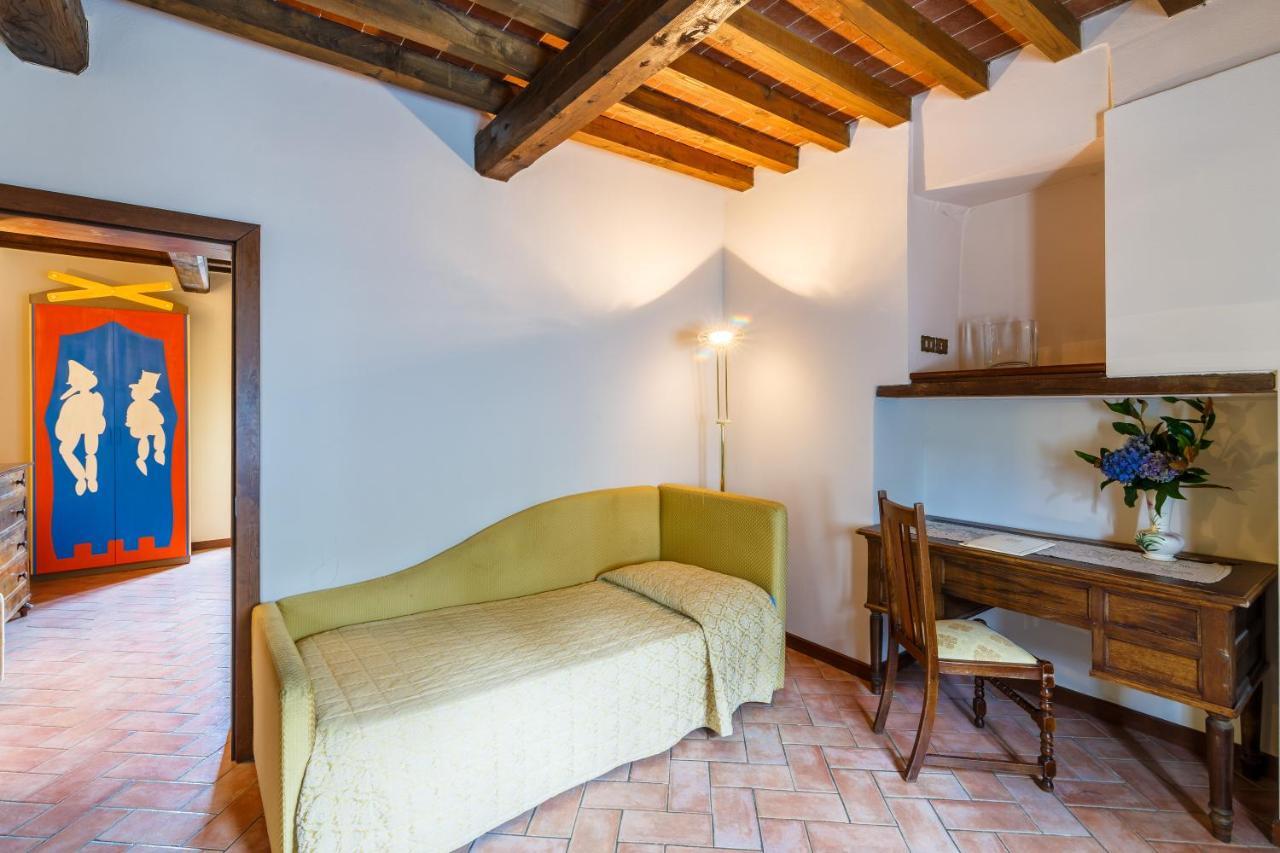 Single Room,1299478039:JPEG