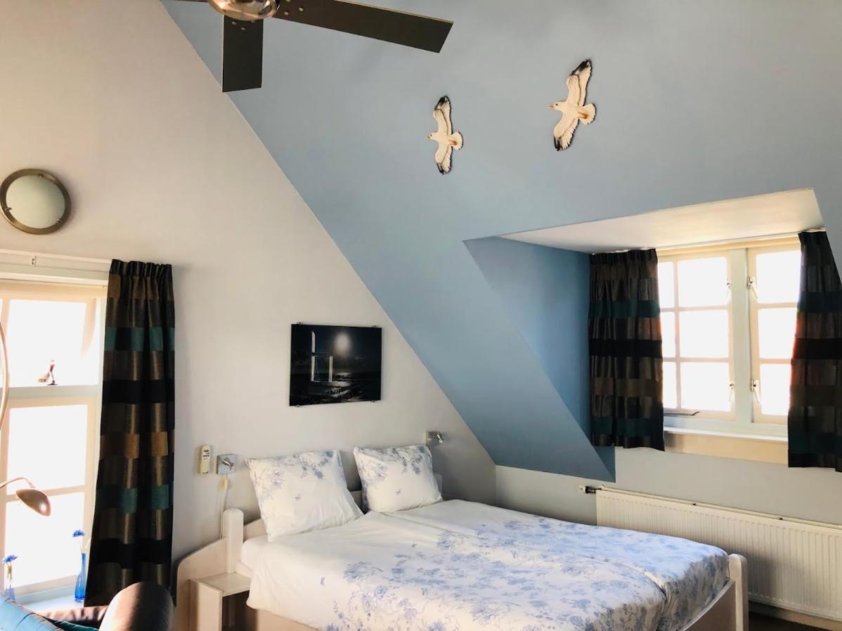 Double Room Private Bathroom