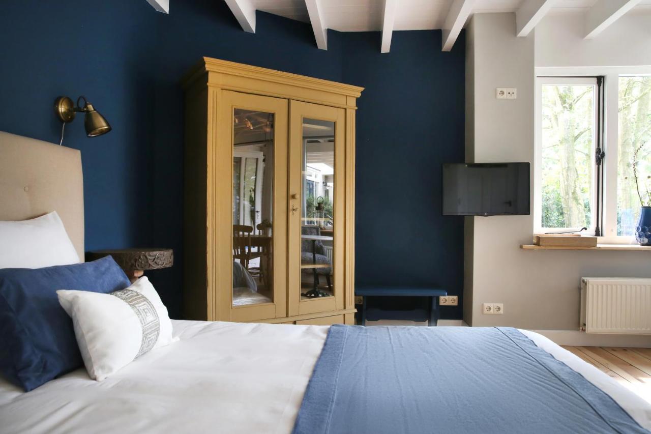 Double or Twin Room Terrace