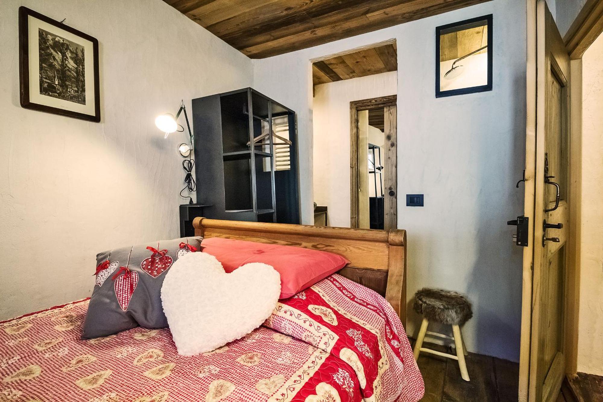 Superior Single Room,925309558:JPEG