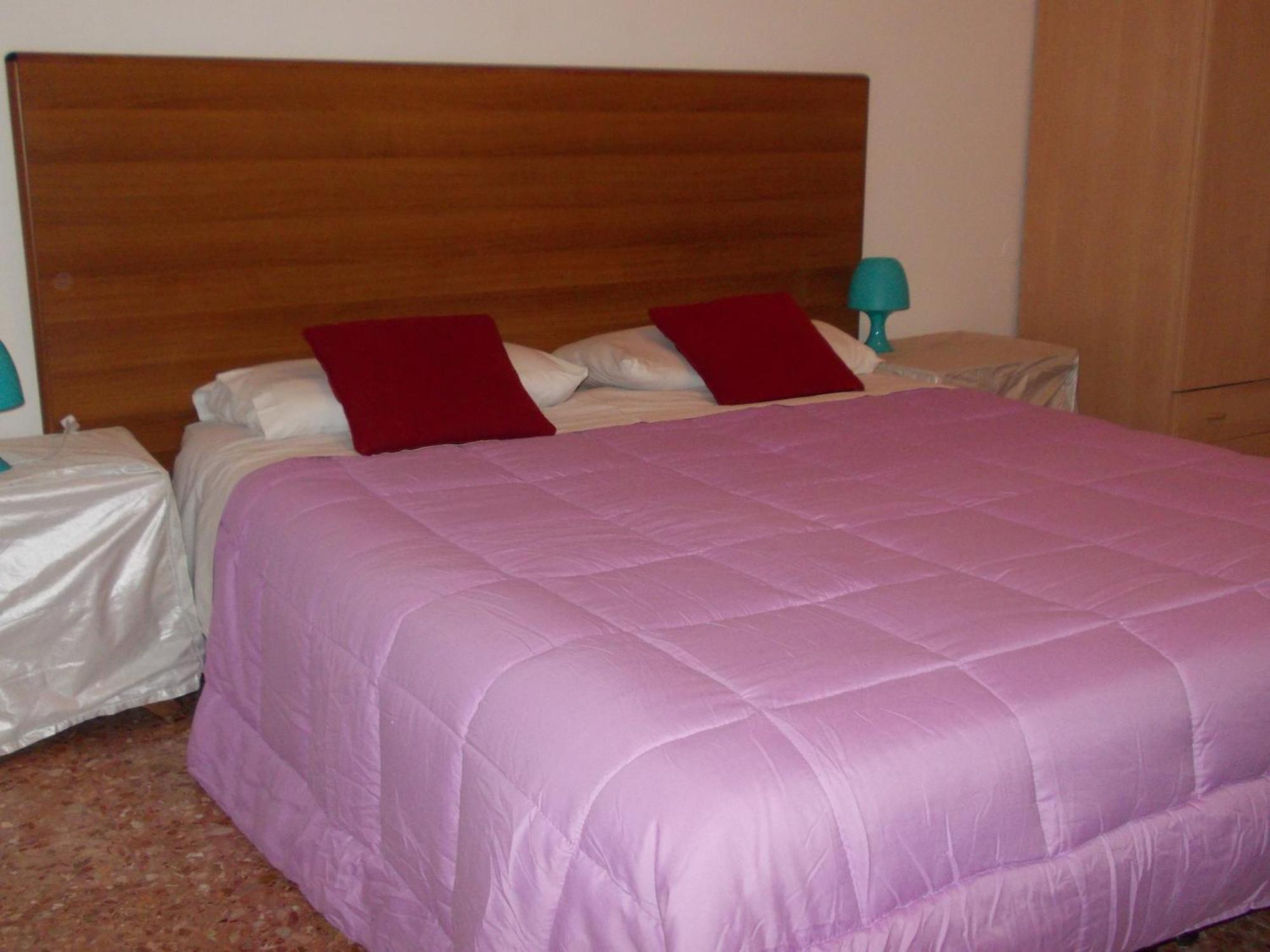 Deluxe Double Room,159317337:JPEG