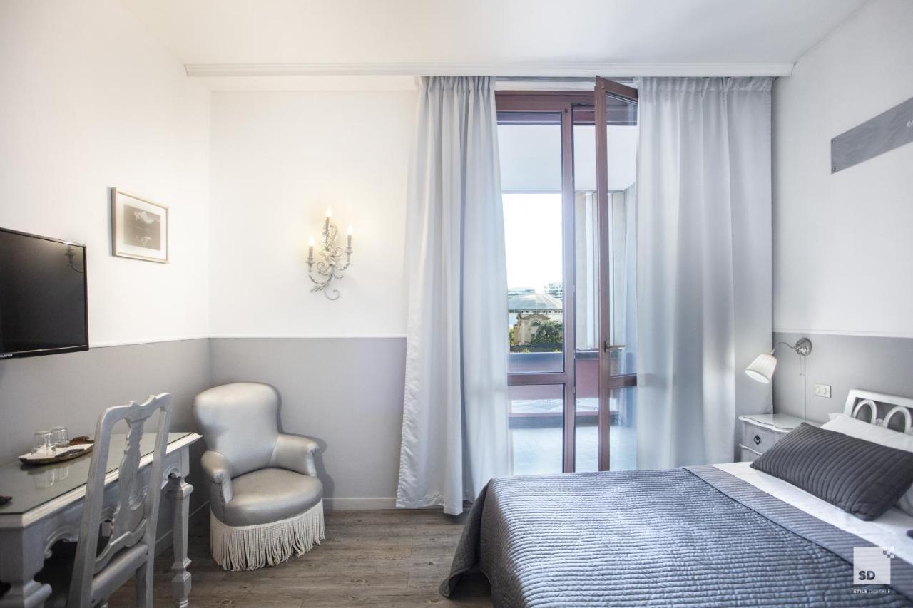 Double or Twin Room,925538815:JPEG