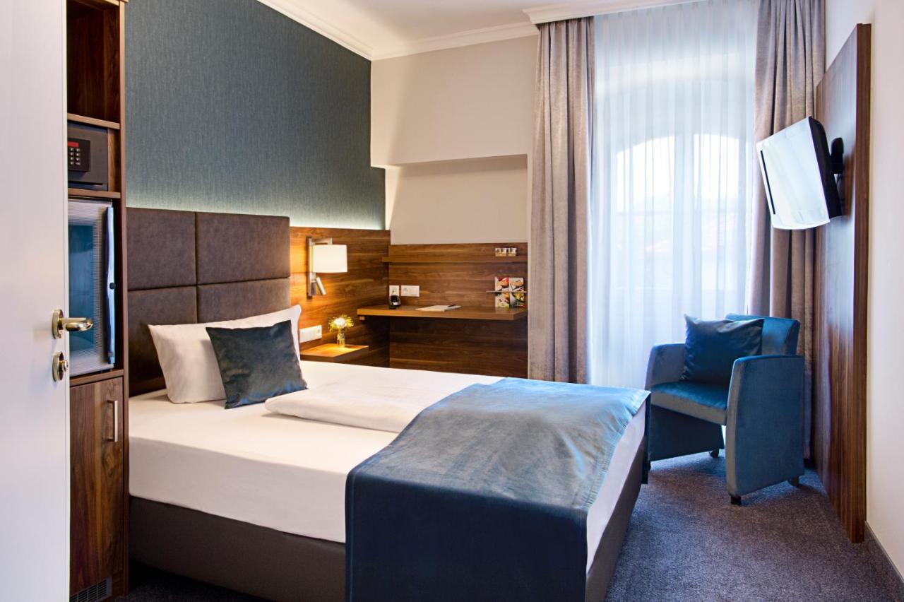 Deluxe Single Room