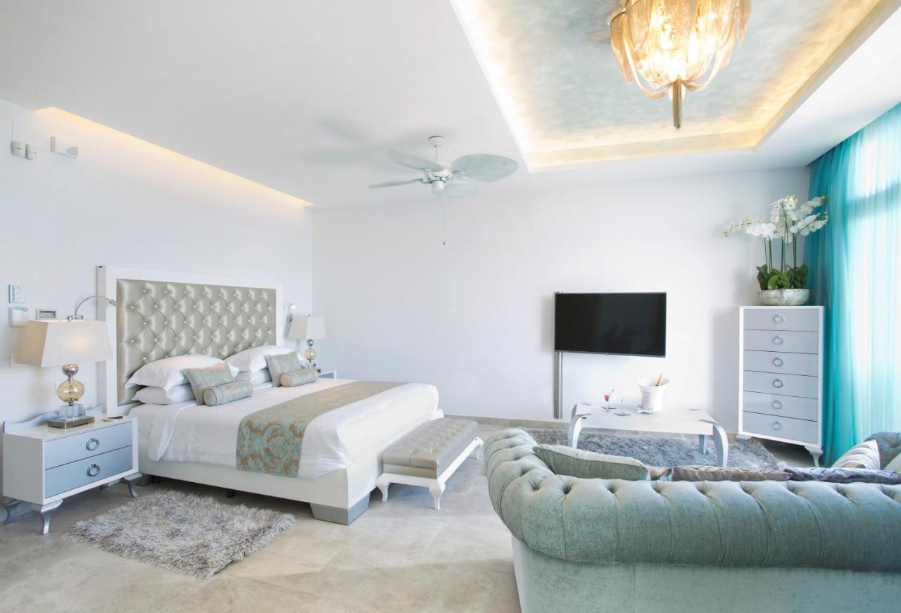 Deluxe Suite Sea View