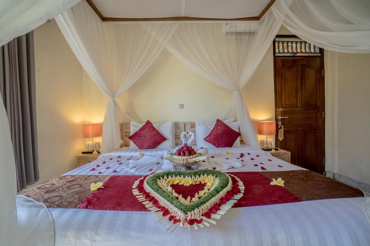 Honeymoon at Deluxe Double Room