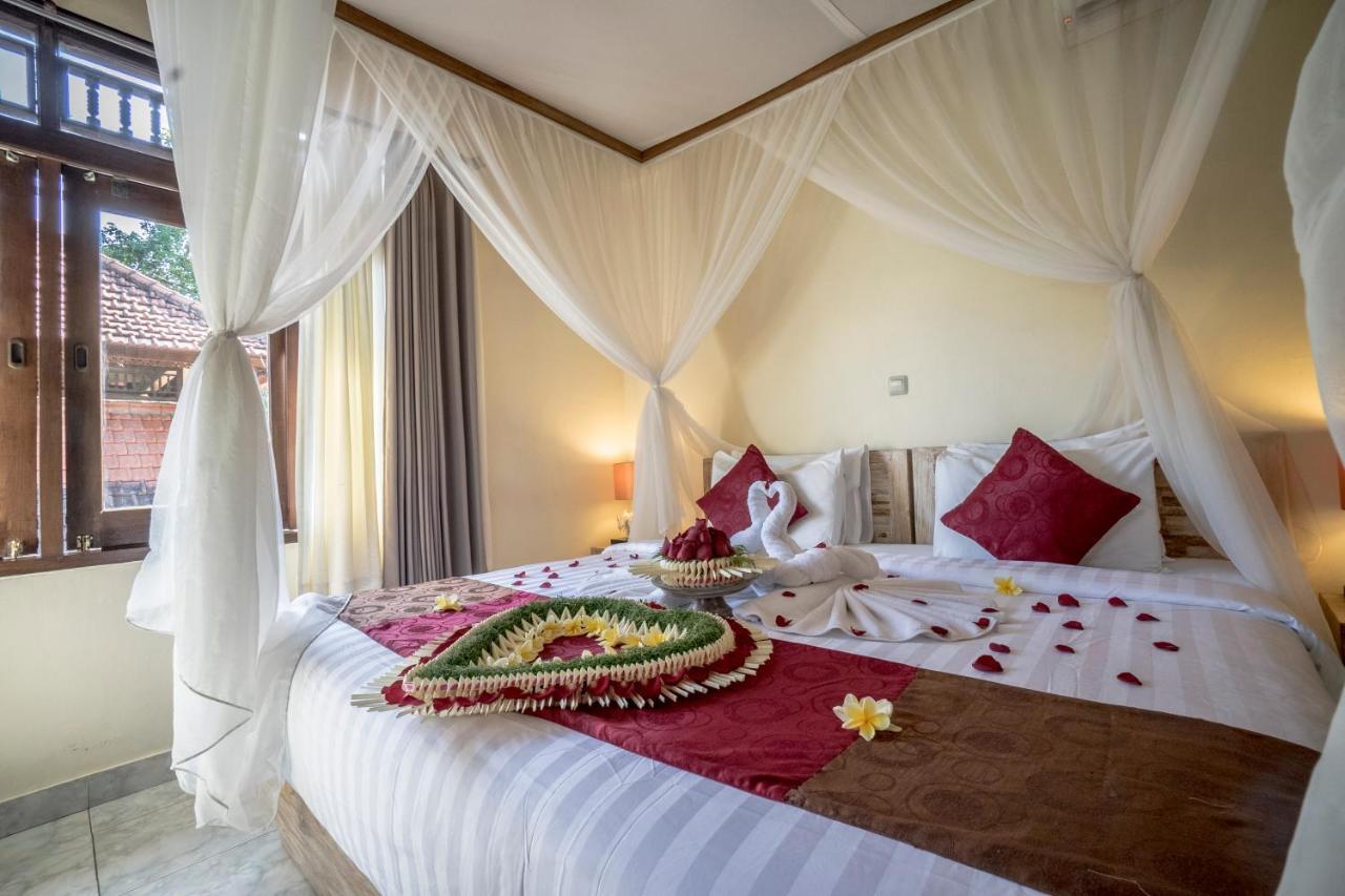 Honeymoon at Deluxe Double Room