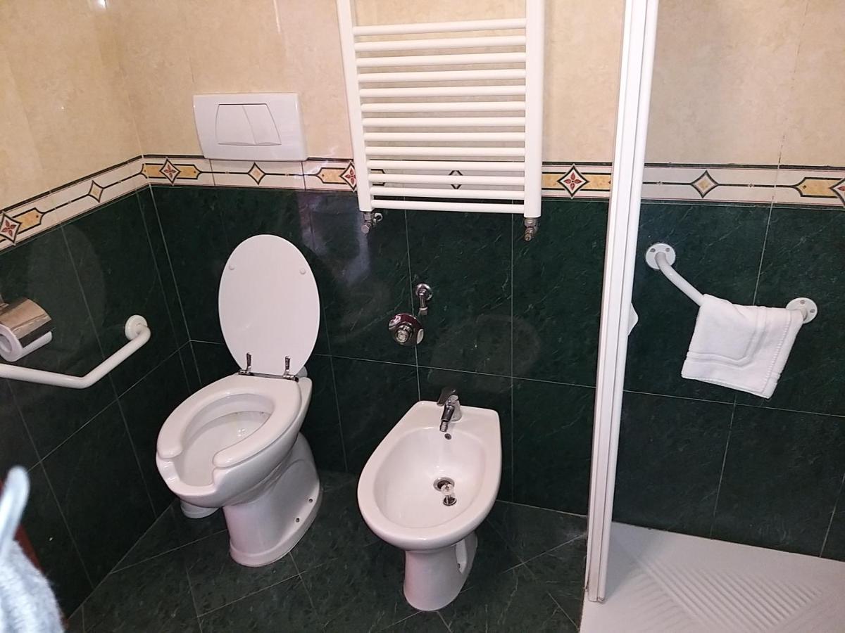 Twin Room Disability Access