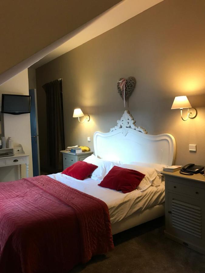 Standard Double Room,25685487:JPEG