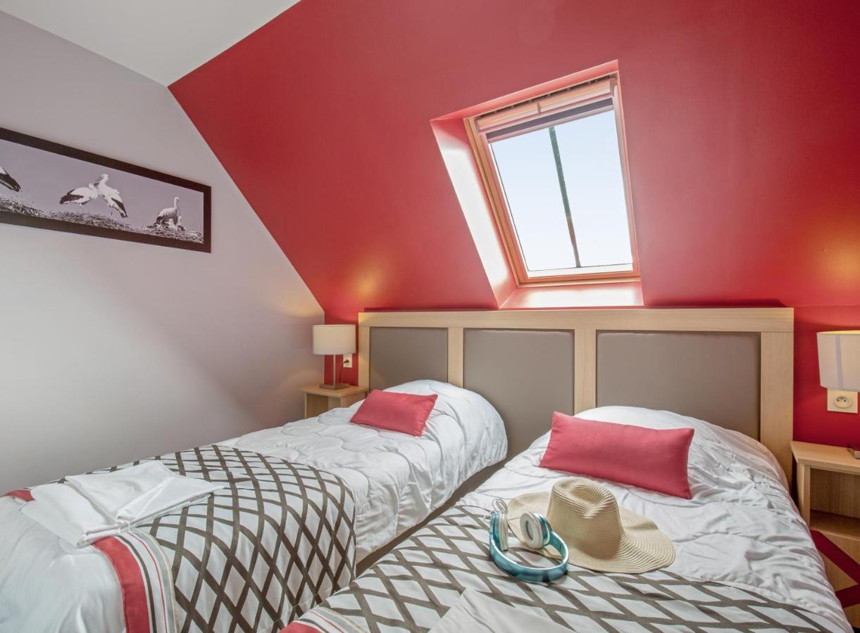 One-Bedroom Duplex Apartment