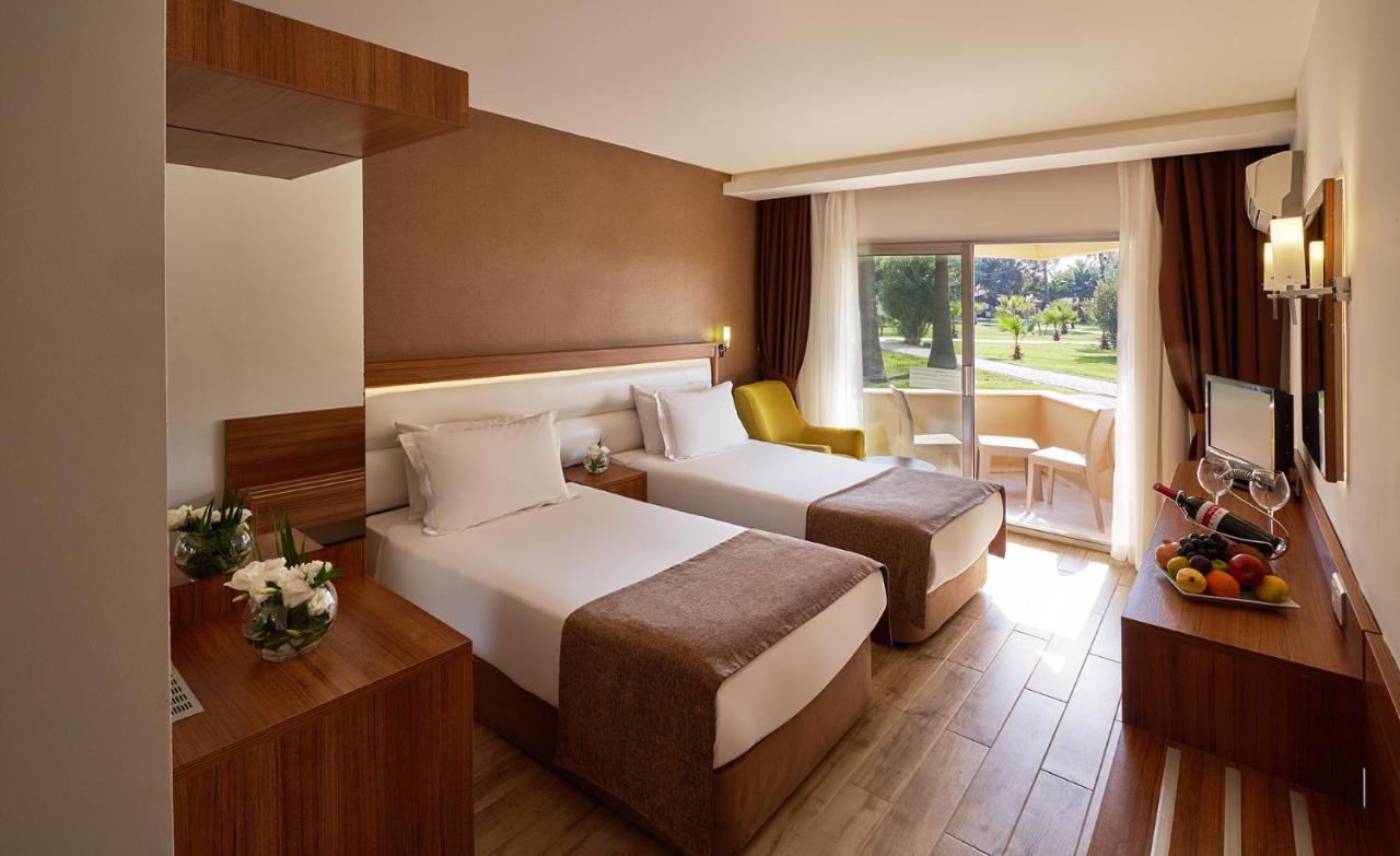 Club Double or Twin Room,942501199:JPEG
