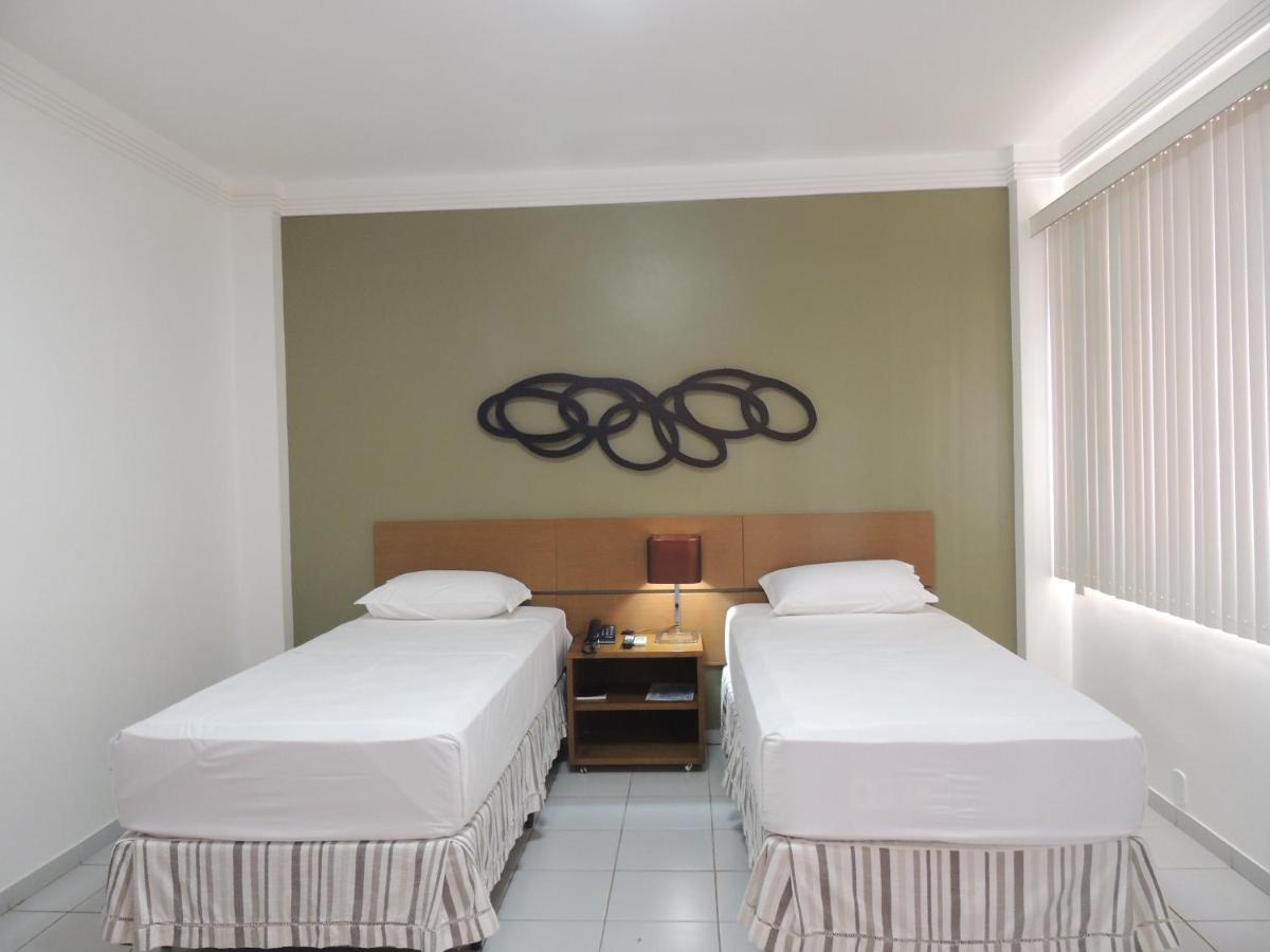Standard Twin Room,927826507:JPEG