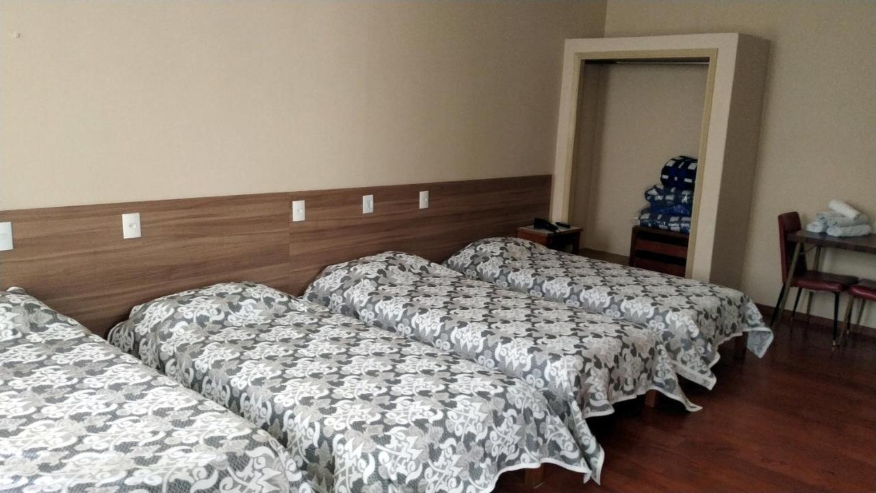 Quarto Família