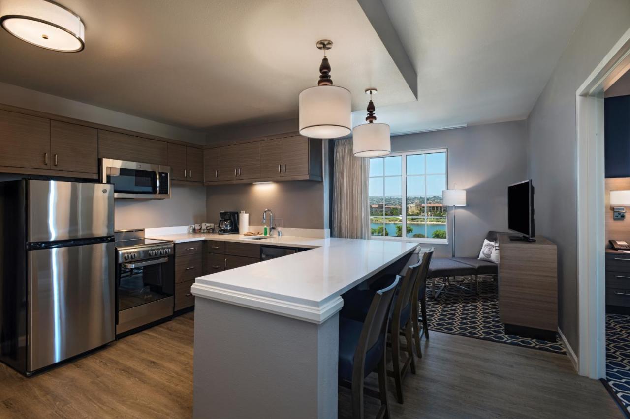2 Bedroom Suite