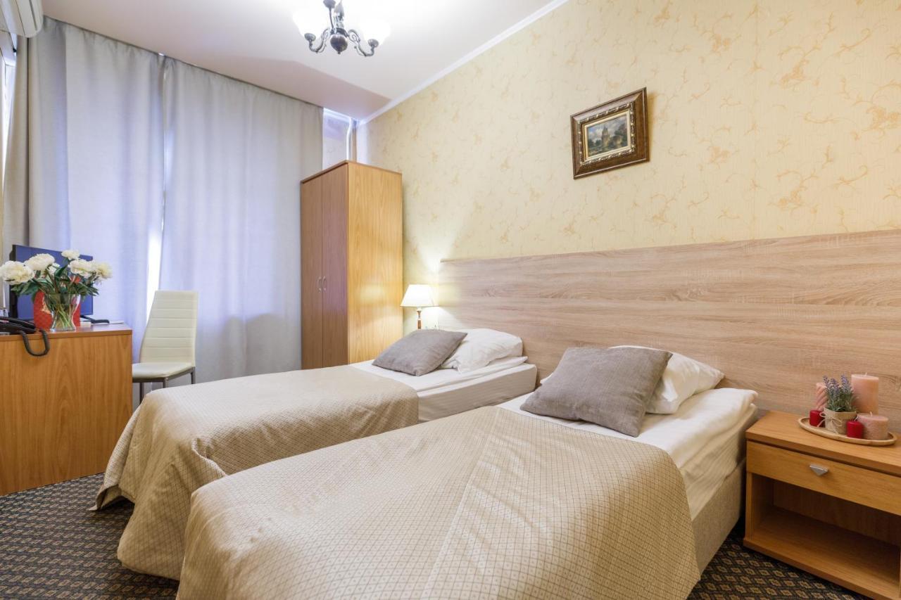 Quadruple Room,1499347762:JPEG