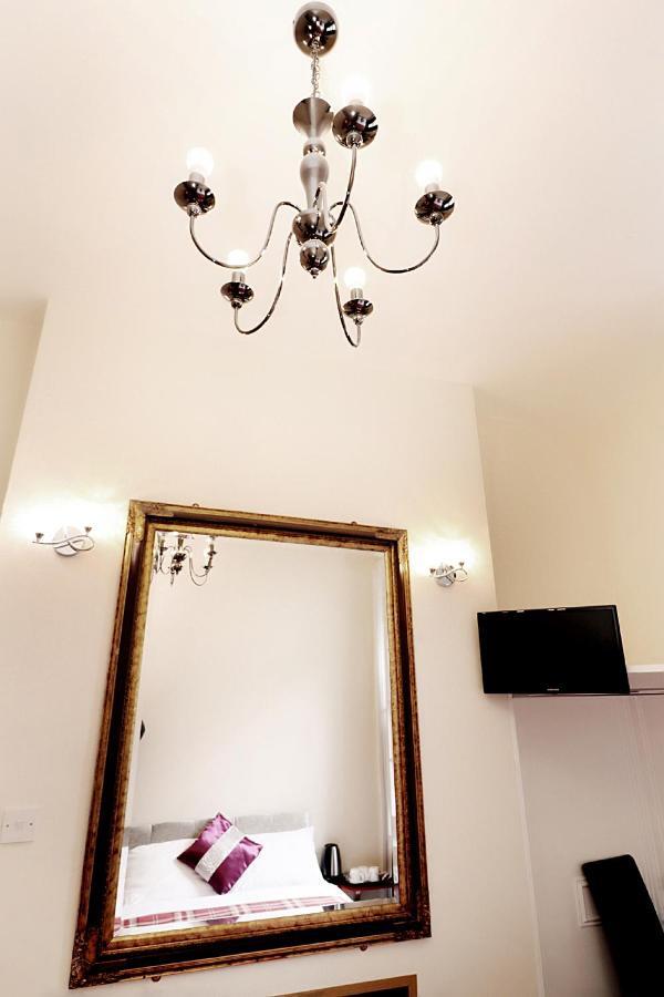Basic Triple Room,1155171630:JPEG