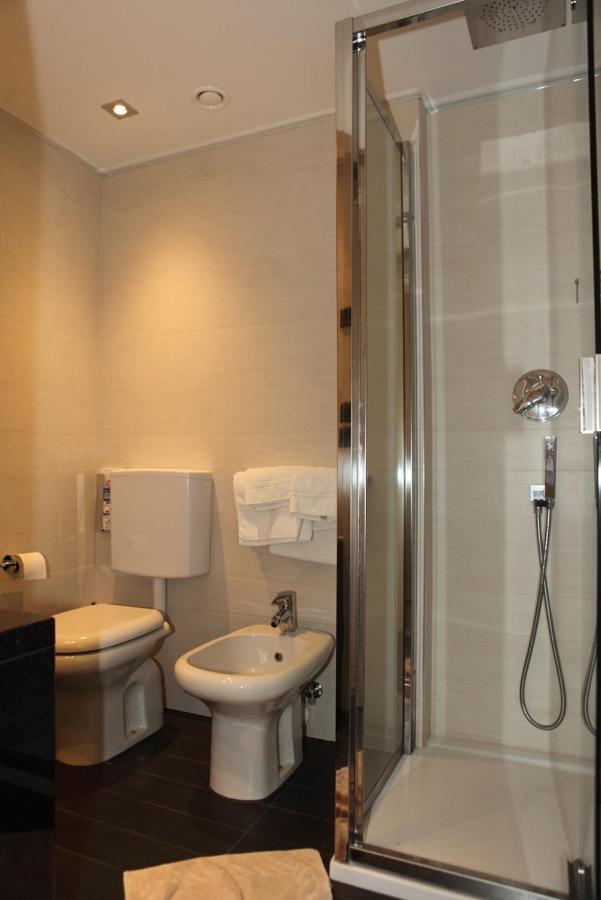 Superior Double or Twin Room,931396975:JPEG