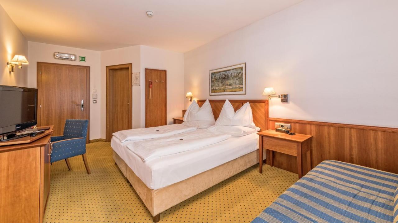 Superior Double Room,691606848:JPEG