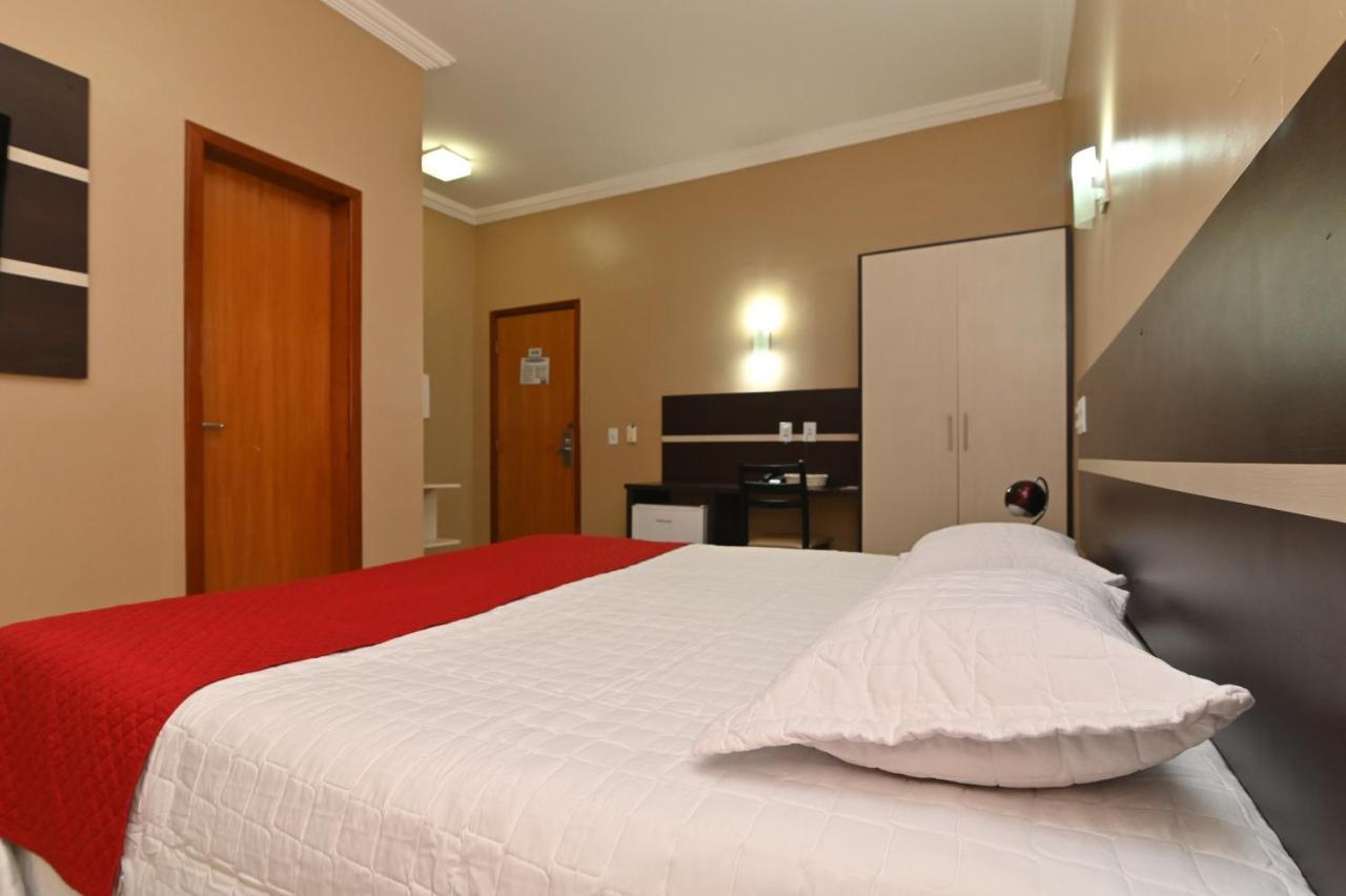Double or Twin Room,932184322:JPEG