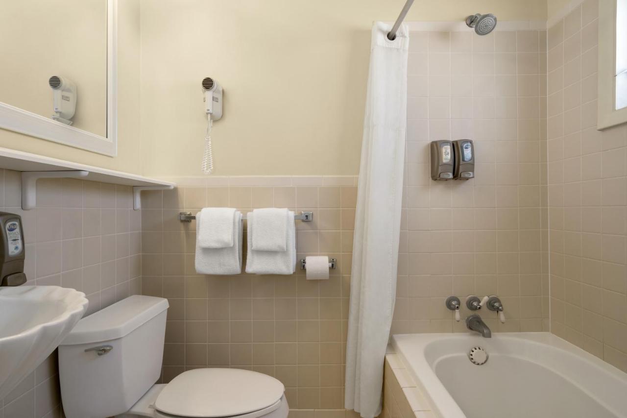 Standard Double Room,932214535:JPEG