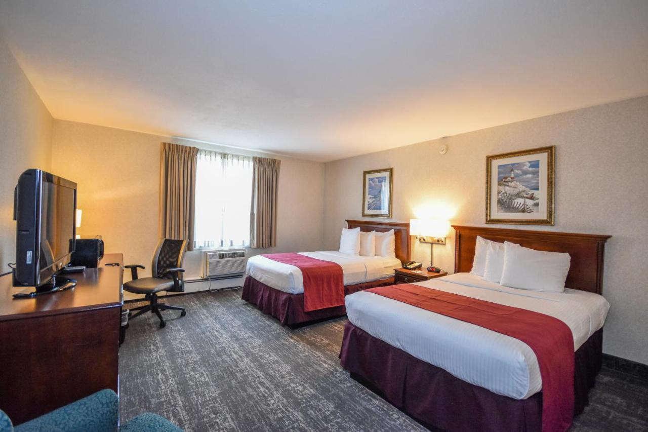 Standard Double Room Two Double Beds
