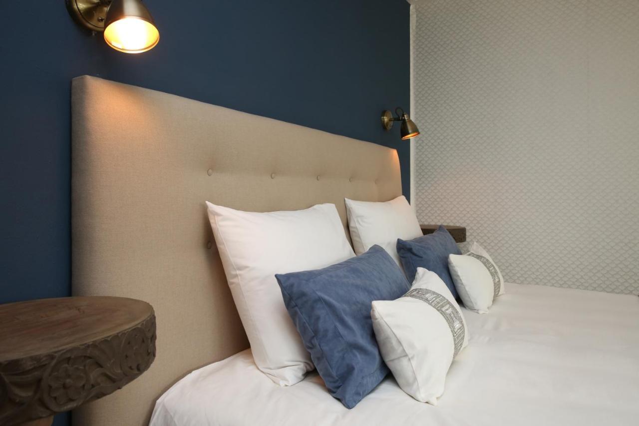 Double or Twin Room Terrace
