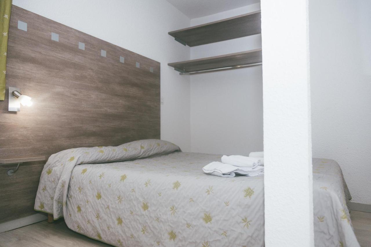One-Bedroom Apartment Double Bed,1284098662:JPEG