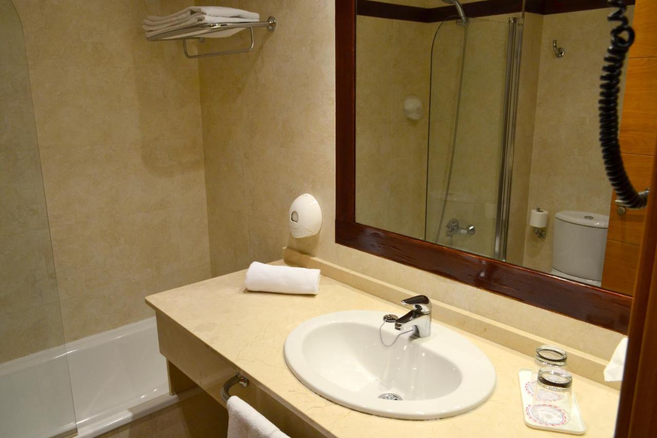 Double or Twin Room,934271989:JPEG