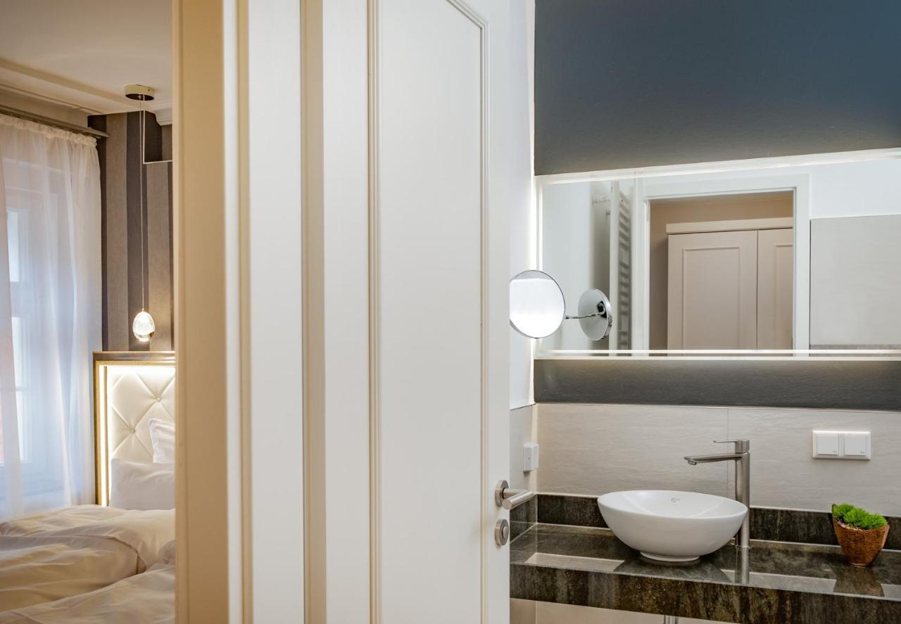 Junior Suite,934352506:JPEG