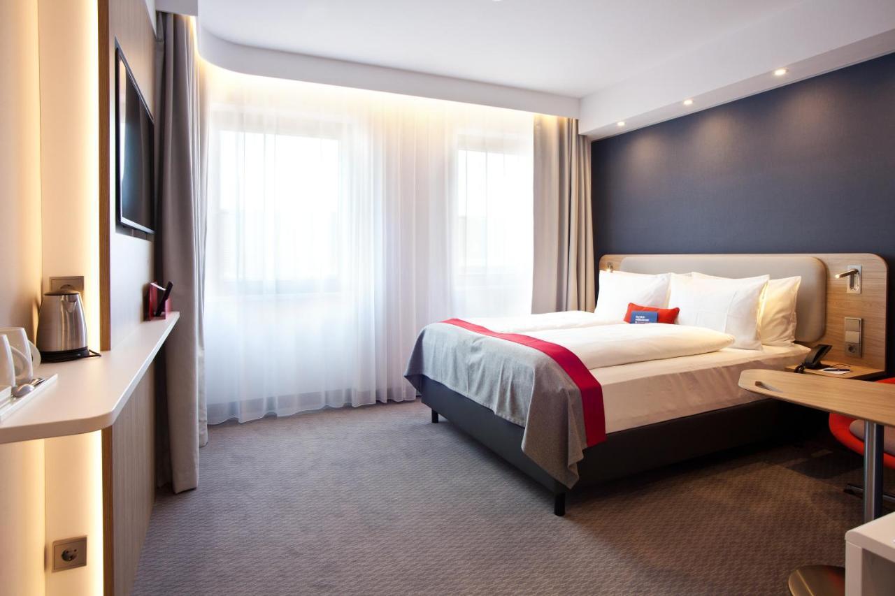 Standard Queen Room,983181946:JPEG