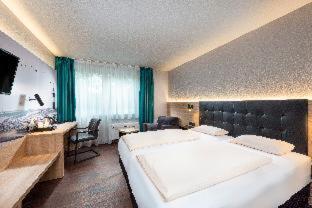 Single Room,886277839:JPEG