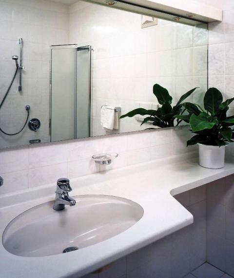 One-Bedroom Apartment 2