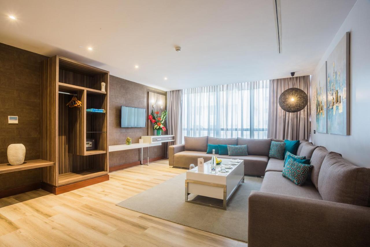 Premium duplex side sea view