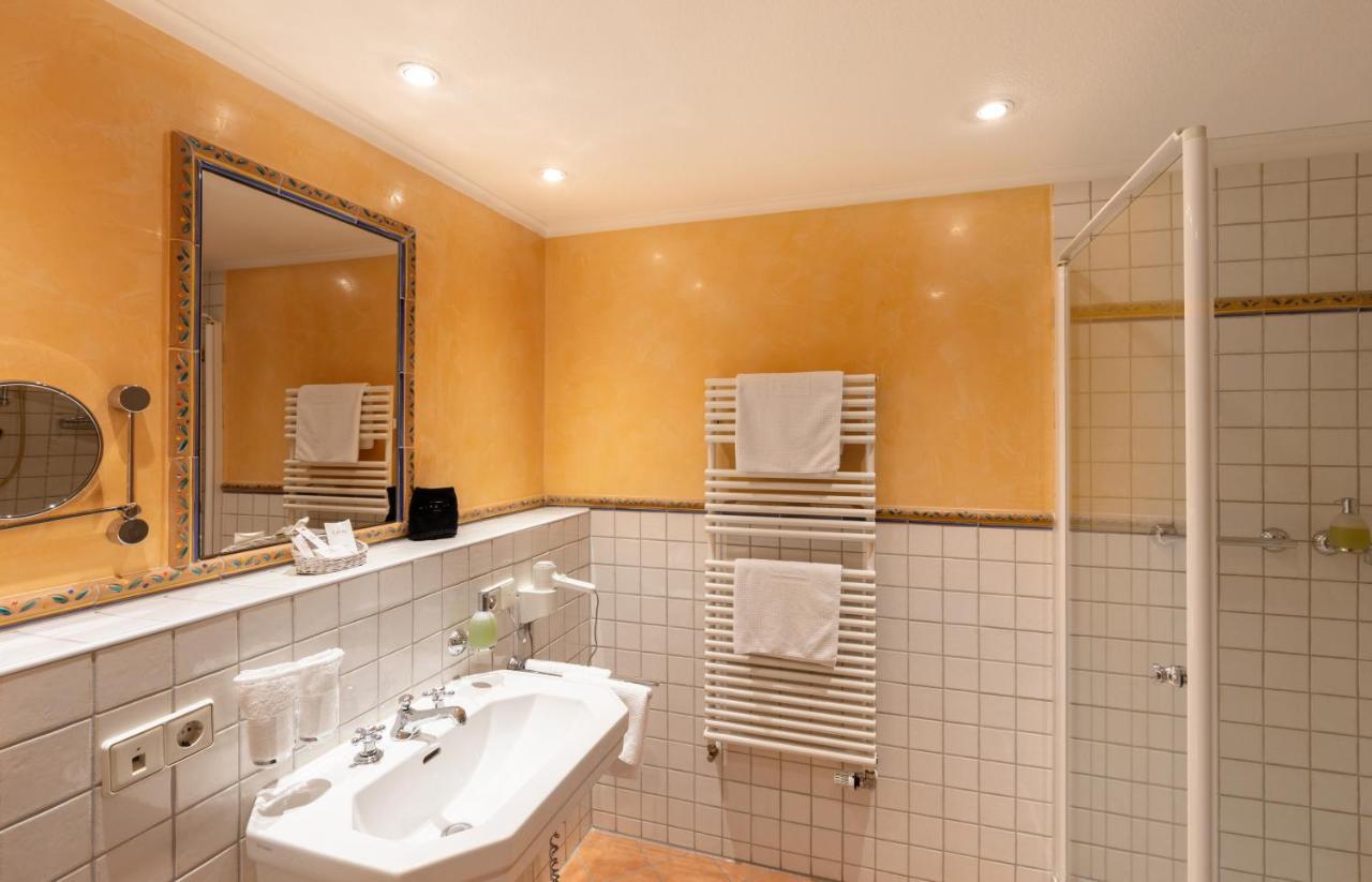 Double Room Premium on Ground Floor Street Side No Lake View