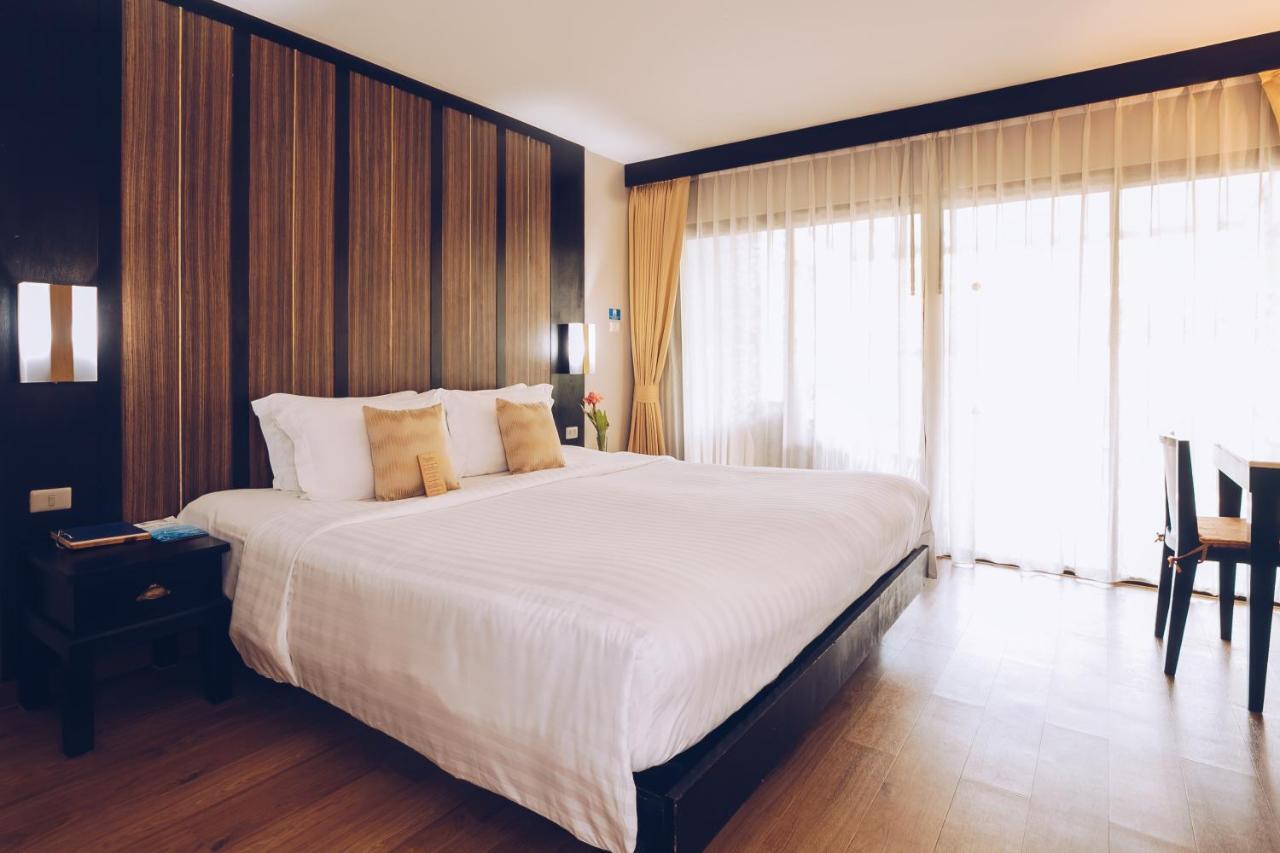 Deluxe Twin or Double Room