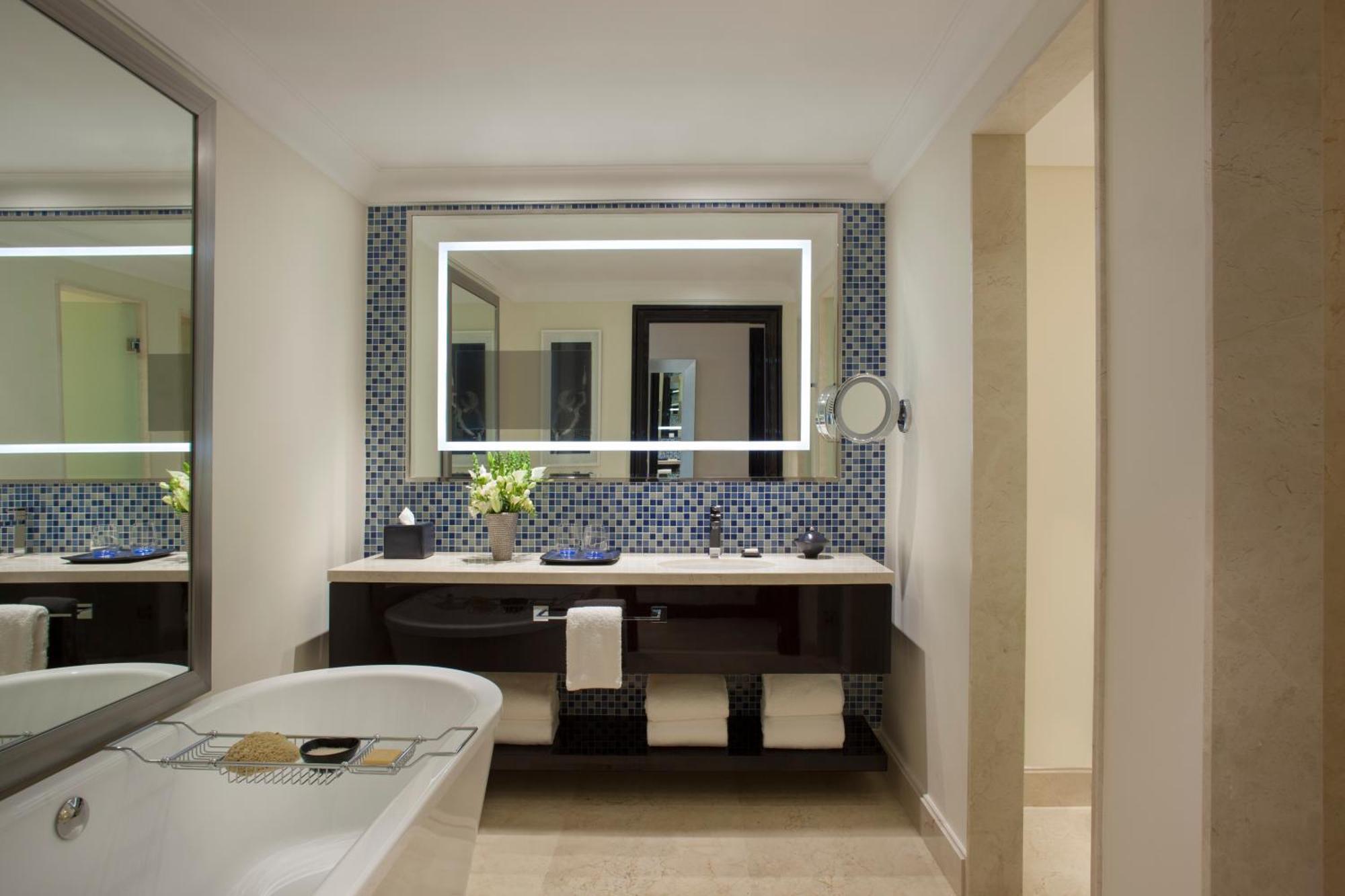 E-Lounge Studio Suite,1689834290:JPEG