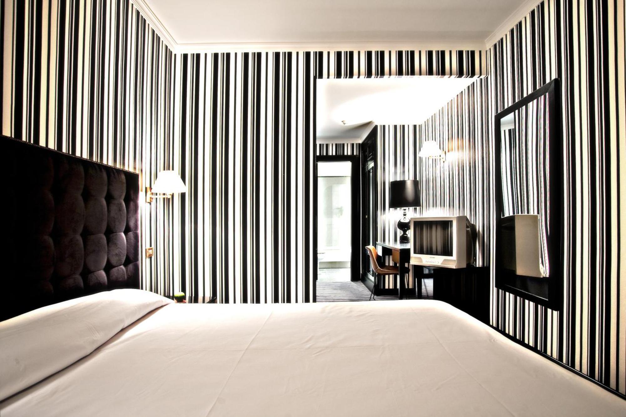 Double Room,1278878773:JPEG
