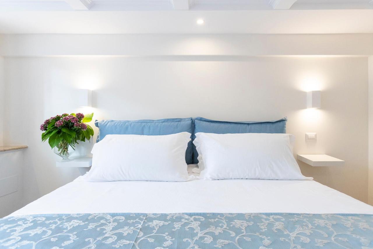 Double or Twin Room - Attic,942908794:JPEG