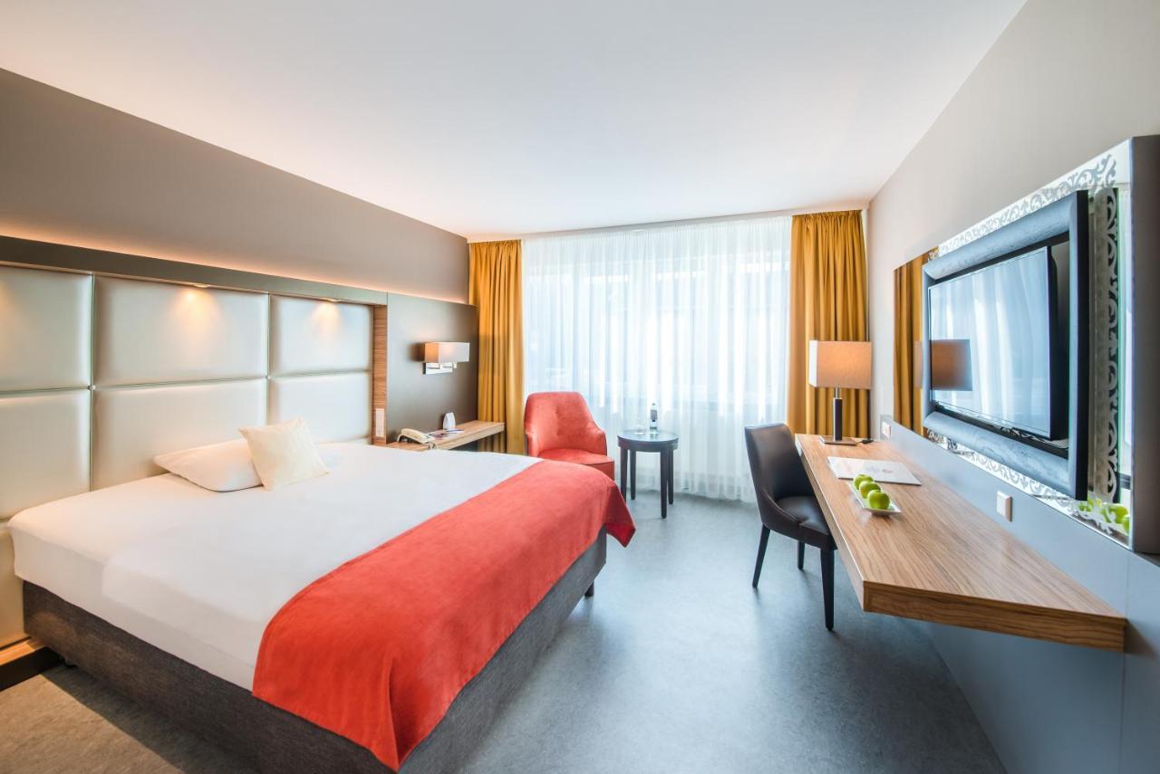 Twin Room,943018762:JPEG