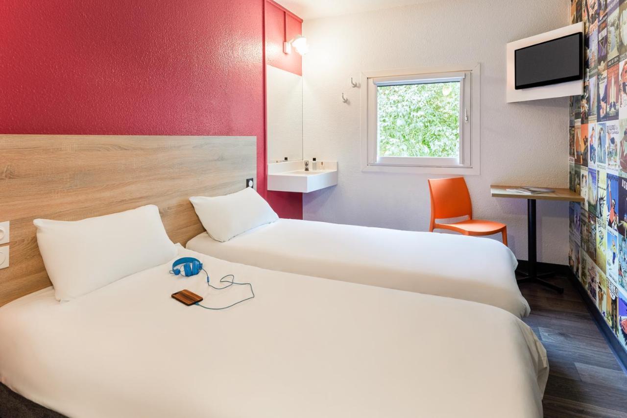 Side-Car Twin Room