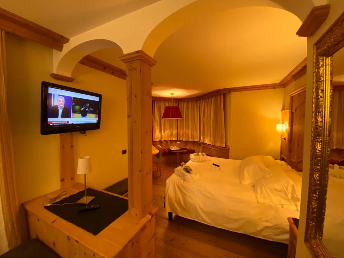 Junior Suite Mountain View
