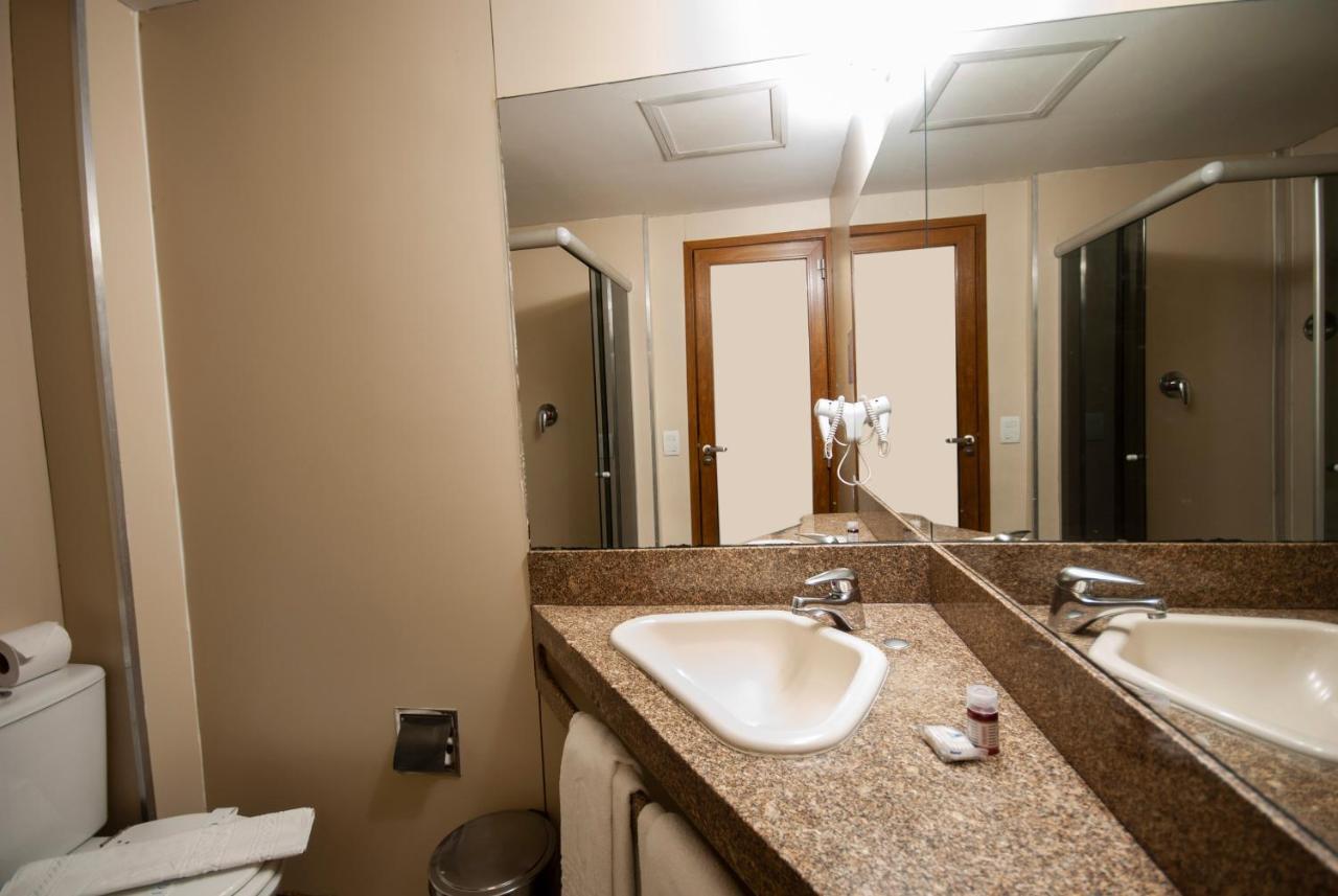 Standard Quadruple Room,925540915:JPEG