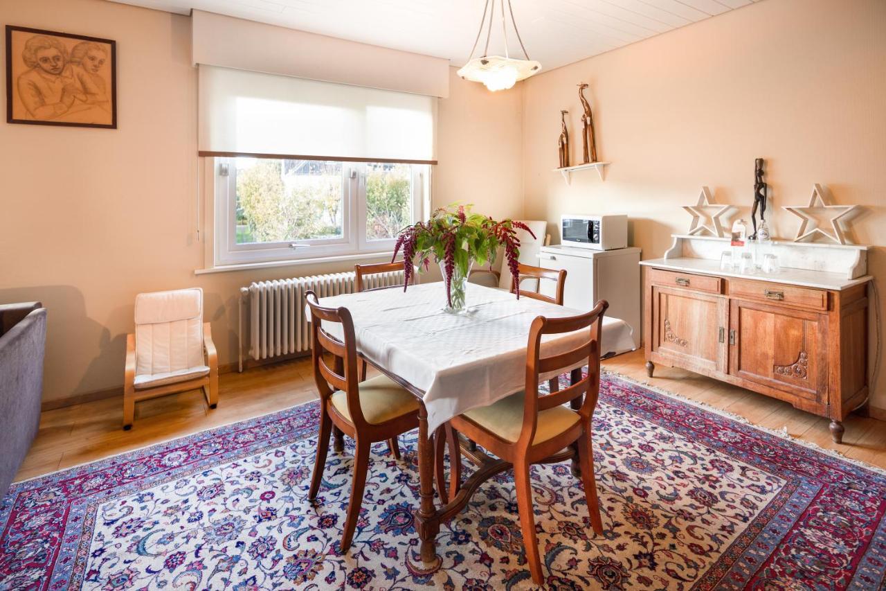 Three-Bedroom Apartment,944680087:JPEG