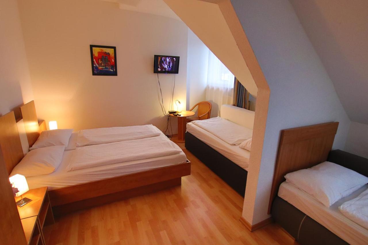 Quadruple Room,1669831101:JPEG
